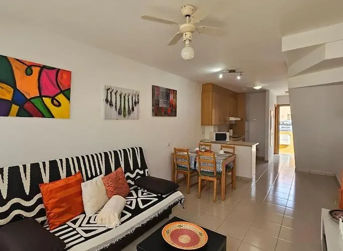 El Sol De Lolas Costa De Antigua